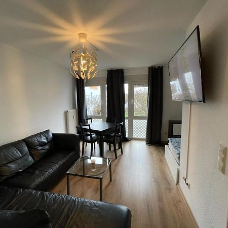 Ferienwohnung Mit 2 Zimmer, Kueche, Bad, In Saarbrücken Eksteriør bilde