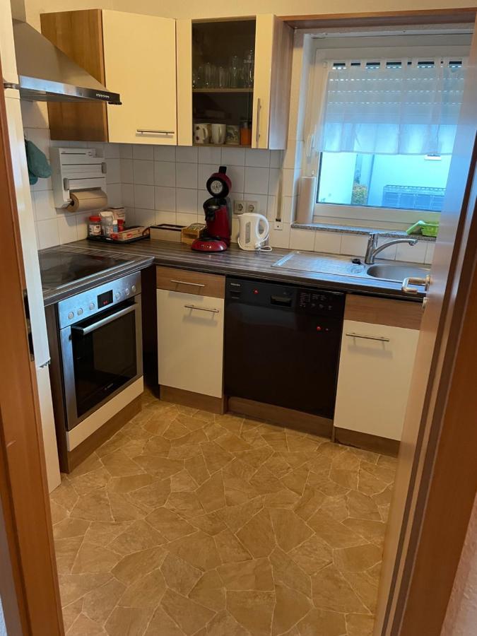 Ferienwohnung Mit 2 Zimmer, Kueche, Bad, In Saarbrücken Eksteriør bilde